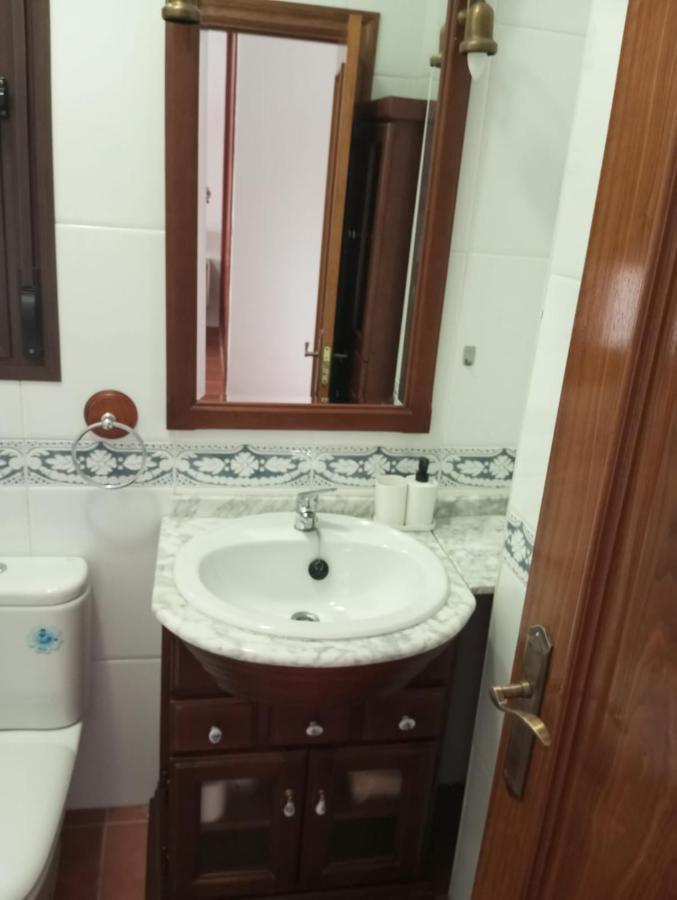 Bilbilis Con Piscina Privada, Barbacoa Y Parking Villa Linares (Jaen)